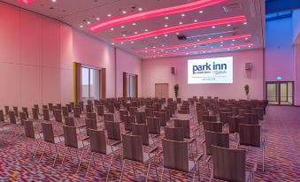 Park Inn by Radisson Neumarkt