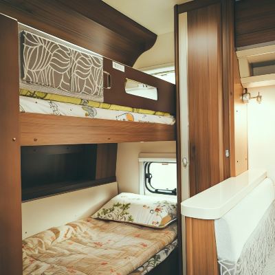 Caravan 101 (Bunk Bed)