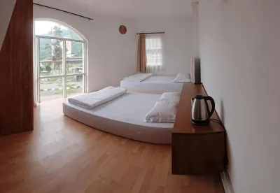 Tani Jiwo Hostel Hoteles en 