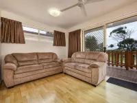 Wintersun Gardens Motel Hotels in Bicheno