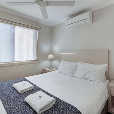Deluxe 3 Bedroom Cabin - Sleeps 6 Discovery Parks - Dubbo Promo Code