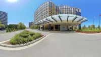 Renaissance Chicago O'Hare Suites Hotel