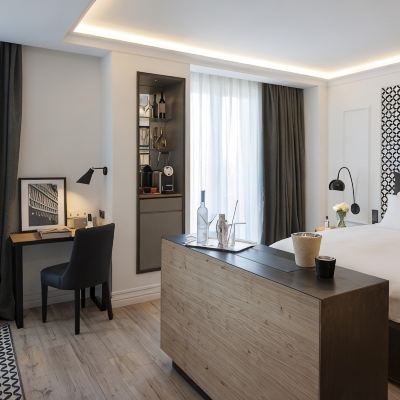 Mediterraneo King Suite Serras Barcelona Promo Code
