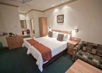 Diggers Inn Hotels in 
