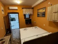 Puerta Apartments Hotéis em Kotor
