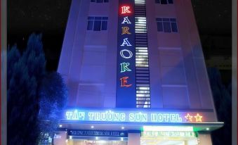 Tan Truong Son Hotel