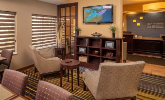 Holiday Inn Express & Suites Charleston-Kanawha City