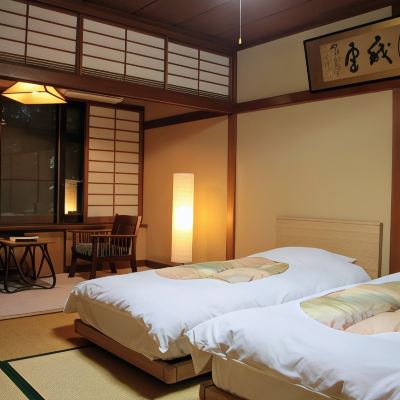 日式傳統房（雙床，帶公用浴室）