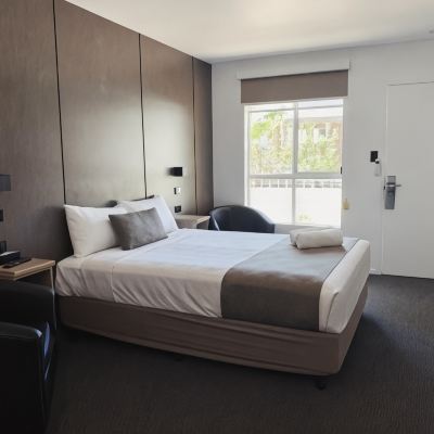 Queen Room-Disability Access Huskisson Beach Motel Promo Code