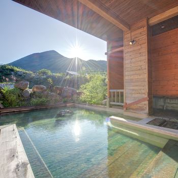 Niseko Goshiki Onsen Ryokan