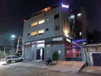 皇家藍賓館和酒吧