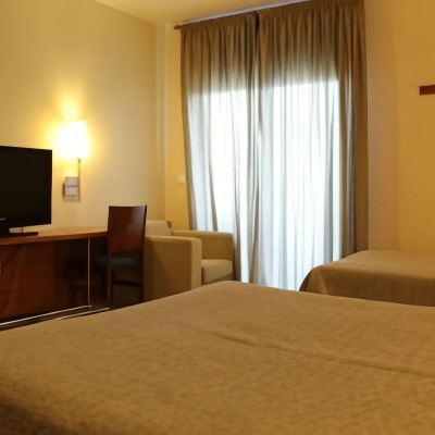 Double Room with Extra Bed Hotel Flora Parc Promo Code
