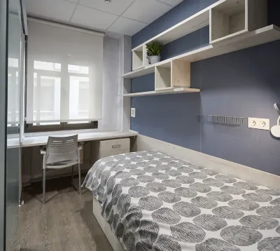 Albergue Residencia Larraona Hotels in 