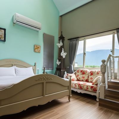 Duplex Quadruple Room Elizabeth house Promo Code