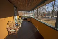 The Woodbine Inn