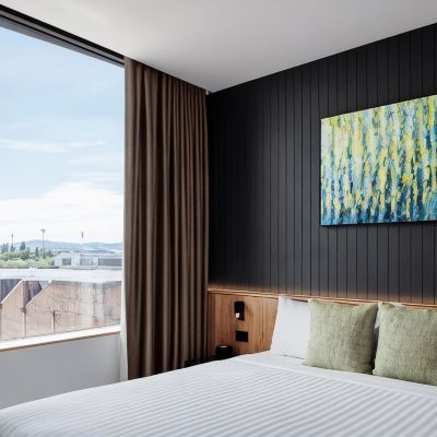 Deluxe Suite Hotel Verge Launceston Promo Code