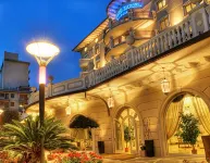 Palace Hotel Hotels in 