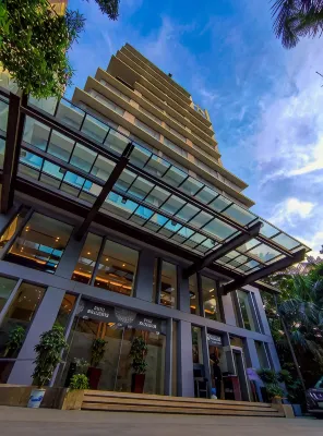 Amari Dhaka Hotels in 