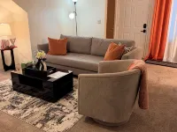 Nice 2-bedroom apartment in Burien ベリアンのホテル