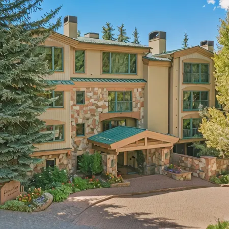 The Galatyn Lodge