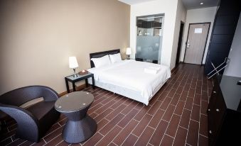 Putatan Platinum Hotel - Housity