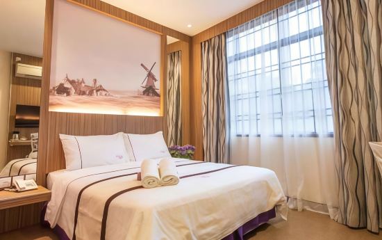 Lavender Inn Nusa Bestari