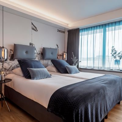 Large Room With Bathtub Palace Hotel Zandvoort Promo Code