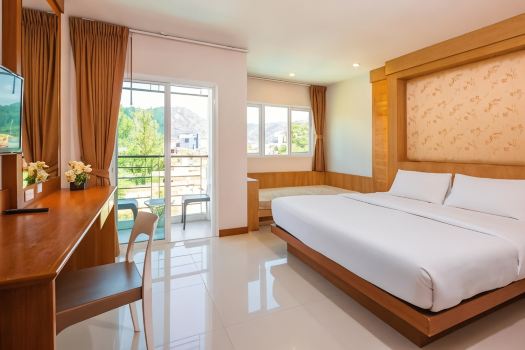 Sungthong Kamala Beach Resort