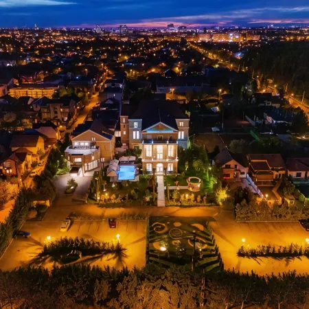 Tresor Le Palais Timisoara, Curio Collection by Hilton