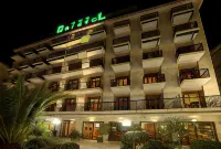 Hotel Bristol