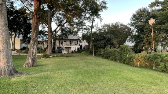 The Sterling House On the river and close to downtown