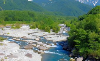 Hakuba Ski-Kan