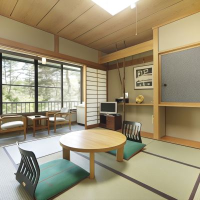 Japanese-Style Room B