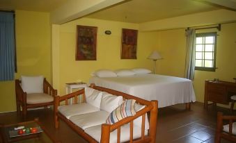 Idlers' Rest Beach Hotel - Housity