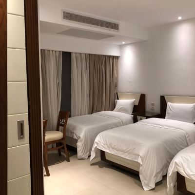 Superior Triple Room Maxim Hotel Promo Code