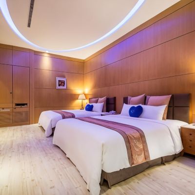 四人房 基隆蔚藍海岸休閒SPA汽車旅館優惠