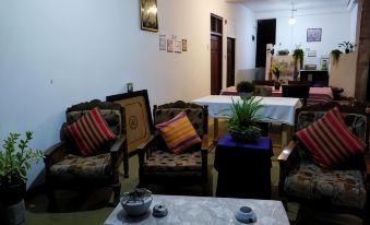 Rusara Guest Home - Housity