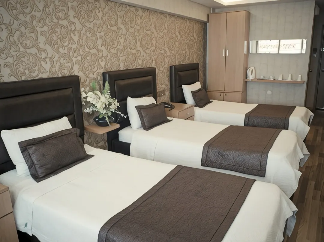 Yayla Hotel - Karşıyaka