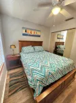 Charming Single Story Townhome close to beaches