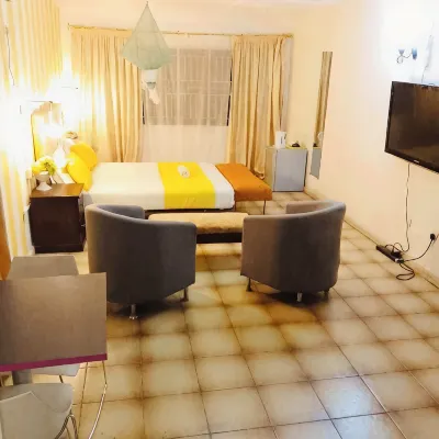 Zunox Guest House Hotels in 
