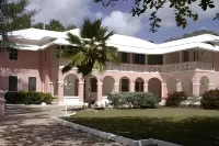 Southern Palms Beach Club