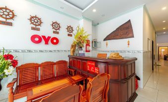 OYO 828 Hoa Giay Hotel