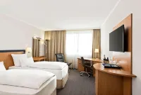 NH Frankfurt Airport West Hotel a 