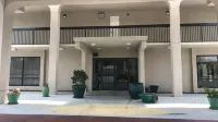 Clarion Pointe