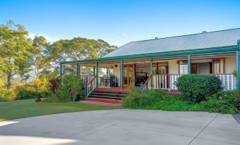 Amamoor Homestead and Country Cottages