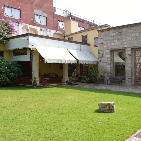 Howard Johnson by Wyndham Morelia Calle Real