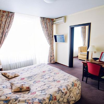 Junior Suite Europe Promo Code