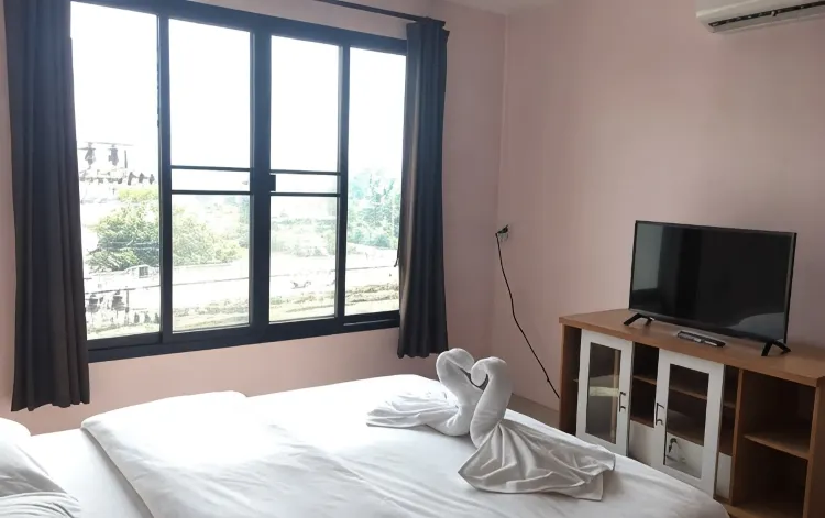 ห้องสแตนดาร์ด เตียงใหญ่ 1 เตียง