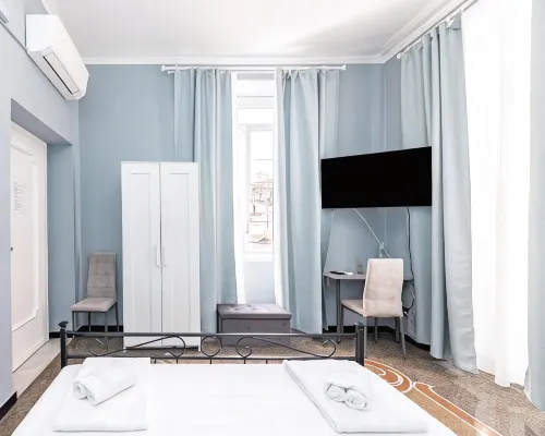 Galia Rooms by PortofinoVacanze Self Check IN Hotels in Genoa