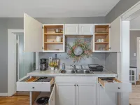 Modern 1BR Near Syracuse U, Zoo & Dome, Fast WiFi Hotels in Geddes